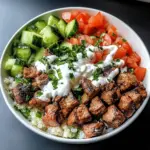 Gesunde Kebab-Bowl mit hohem Eiweißgehalt